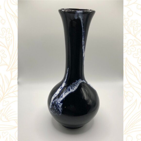BMP Blue Mountain Pottery Cobalt Glaze Vase - Picture 1 of 5
